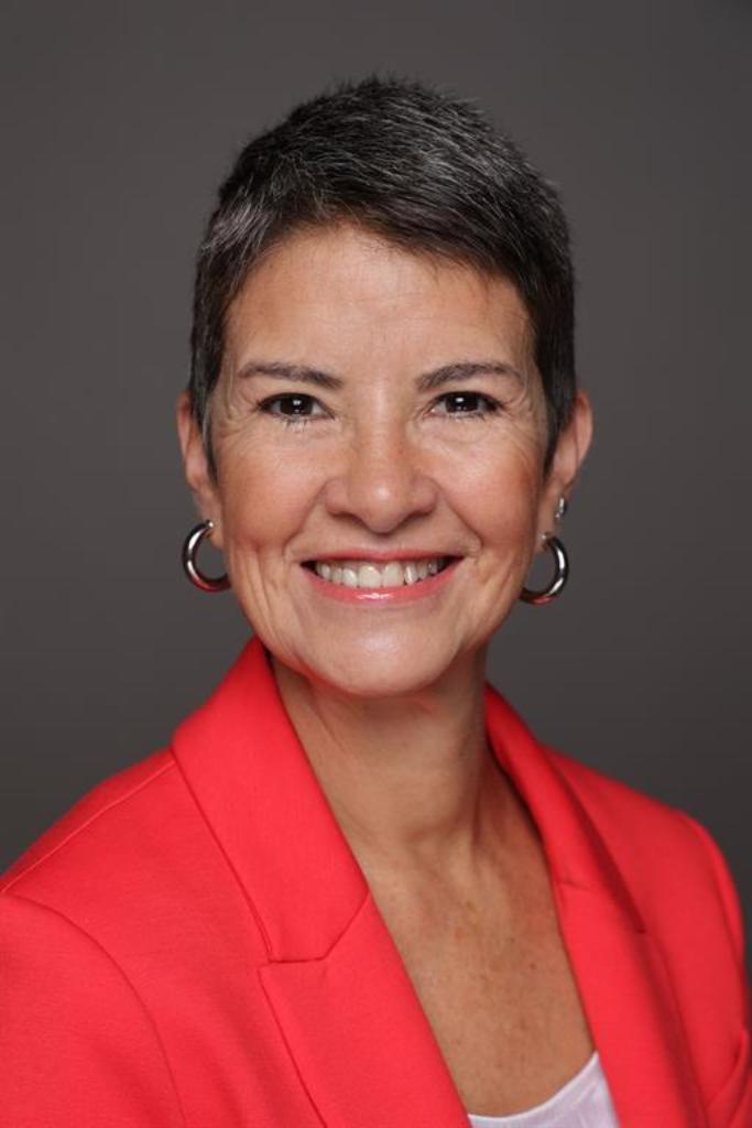 Manini-Zeiner, Alejandra